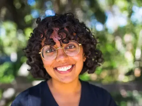 Portrait of Roshni Patel.