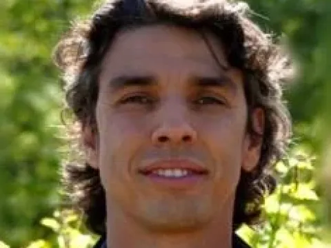 Portrait of Lucas Silva.